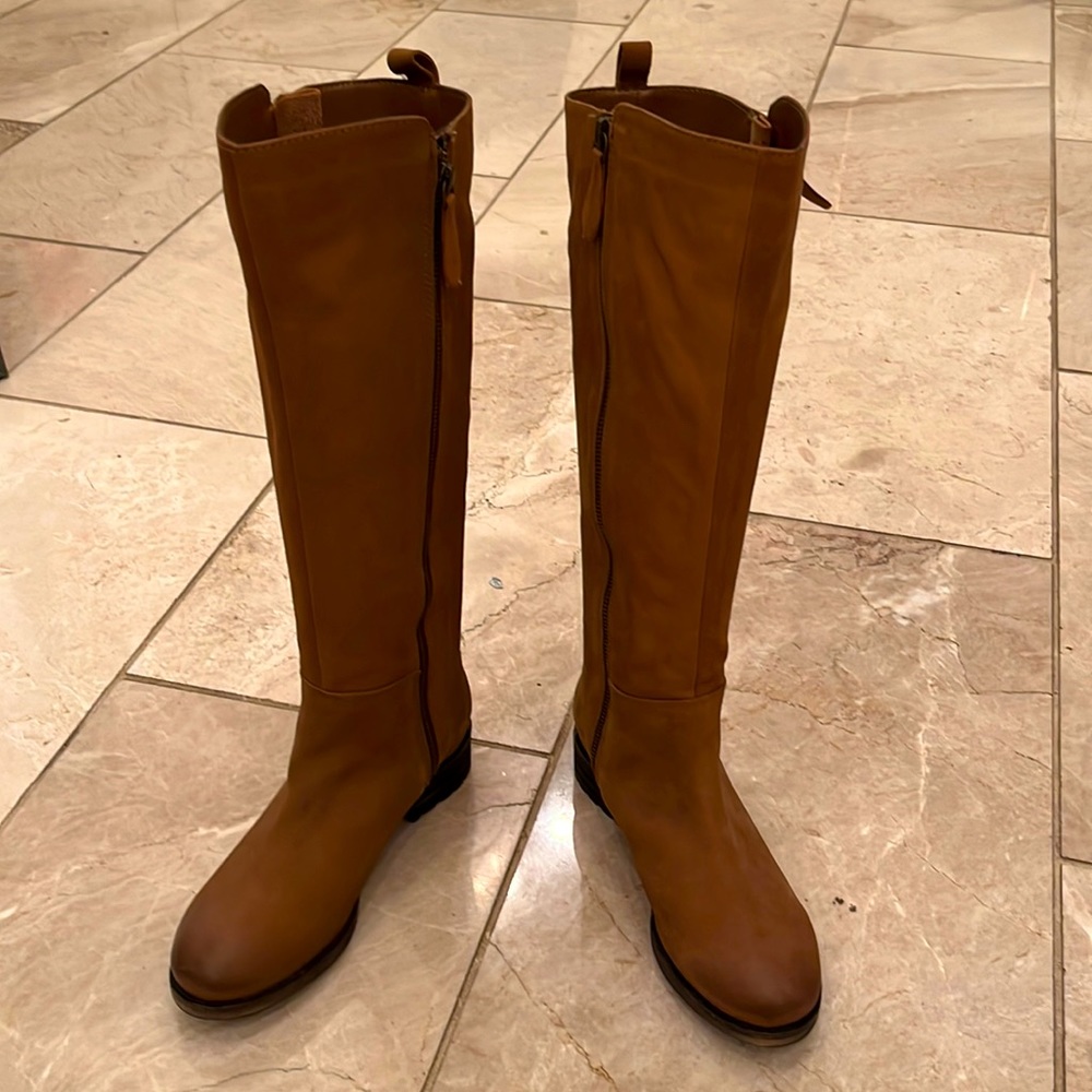 Sz 6.5 Diba True Knee High Brown Suede Boots. Rikki Jo.